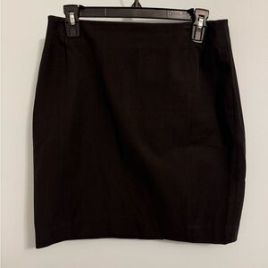 Banana Republic Black Pencil Skirt 4 Petite
